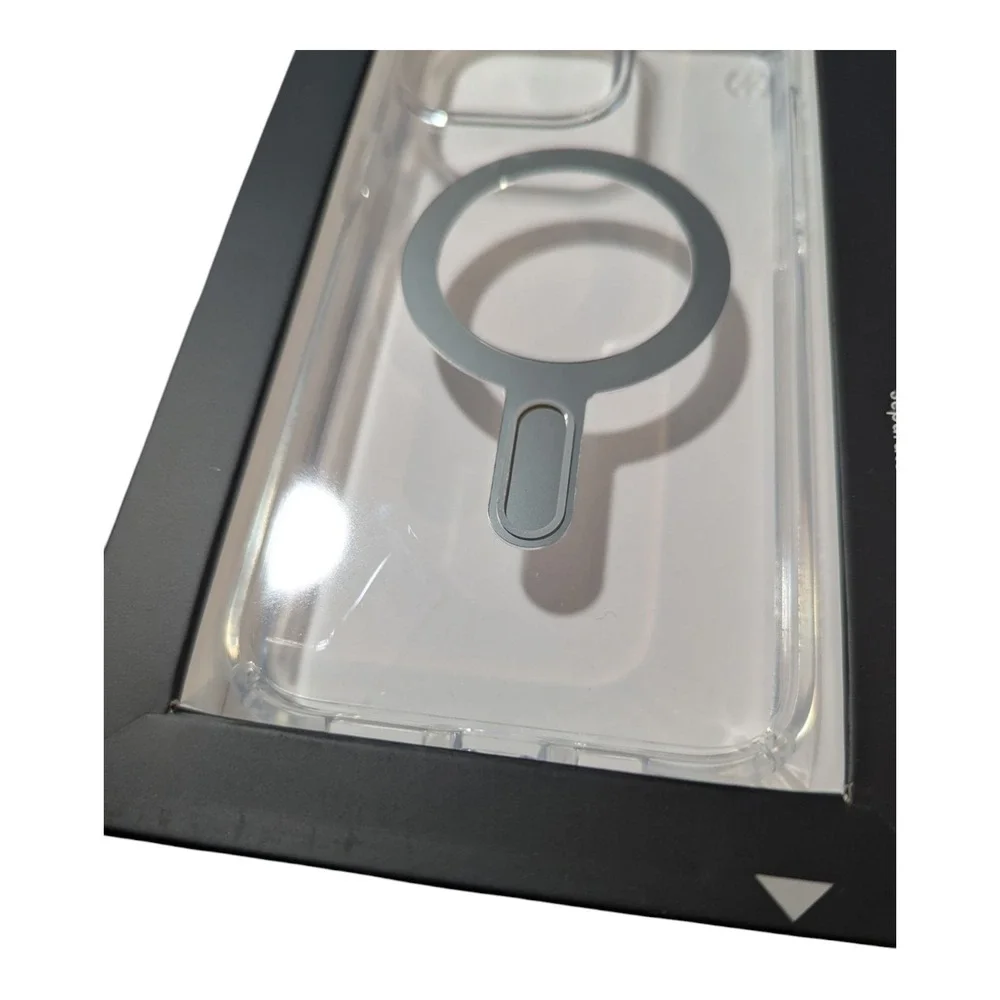N1. Speck Presidio Perfect-Clear Click-Lock MagSafe Case Apple iPhone 15 Pro Max